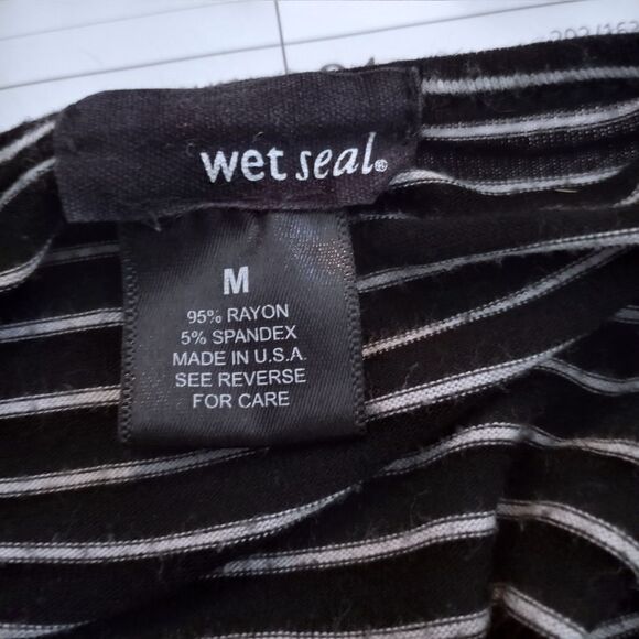 WETSEAL BLACK & WHITE STRIPE DRESS SZ.M GUC - Picture 5 of 7